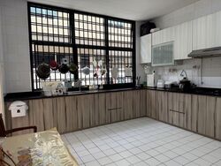 Bedok Ria (D16), Terrace #547497731